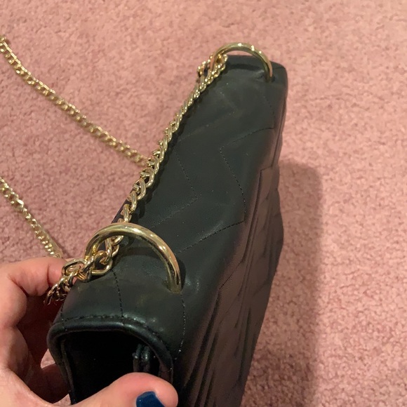 F21 Crossbody Bag - Picture 4 of 7